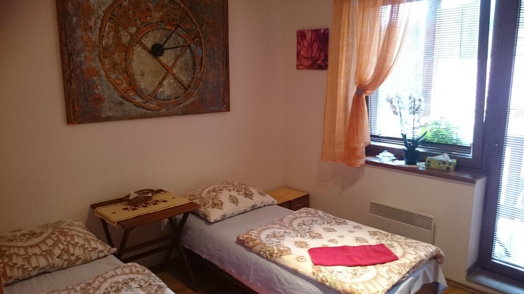 Fatrapark 1 U Sovicky Studio, Kuchynka, Kupelna,S Balkonom Gratis Parkovanie V Podzemnej Garazi Ruzomberok Extérieur photo