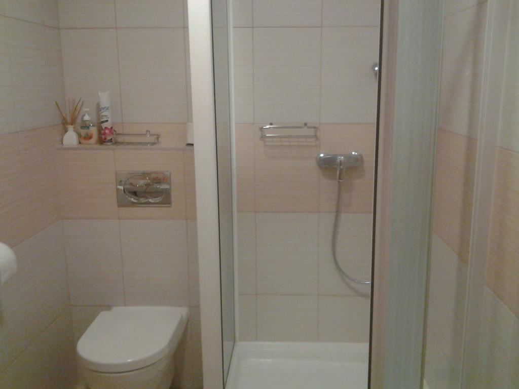 Fatrapark 1 U Sovicky Studio, Kuchynka, Kupelna,S Balkonom Gratis Parkovanie V Podzemnej Garazi Ruzomberok Extérieur photo